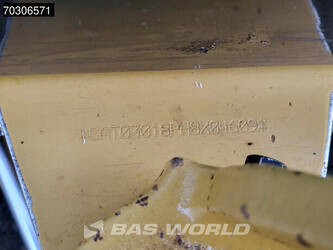 2021-caterpillar-301-8-1395312-44333436