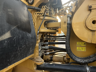 2023-caterpillar-988k-1395335-44333440