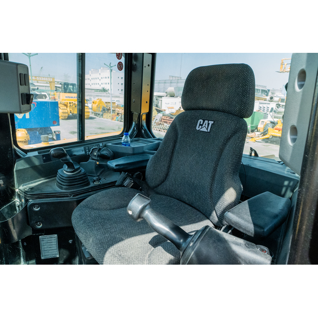 2022 Caterpillar D8T-44333451