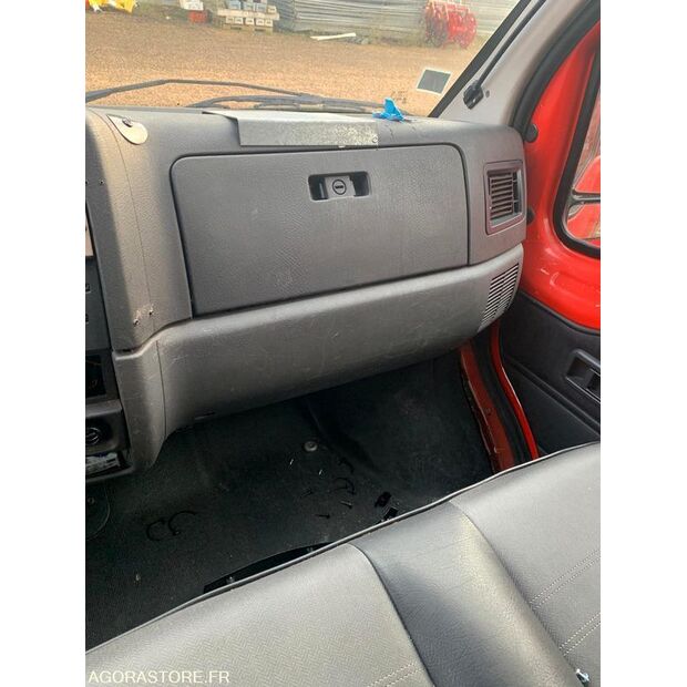 2001 بيجو BOXER-44345835