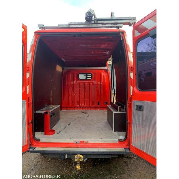 2001 بيجو BOXER-44345839