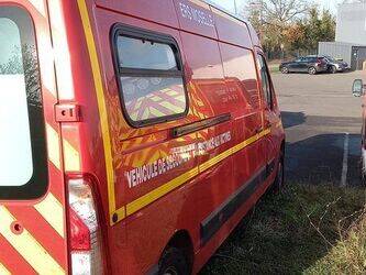 2014-renault-master-1395395-44345867