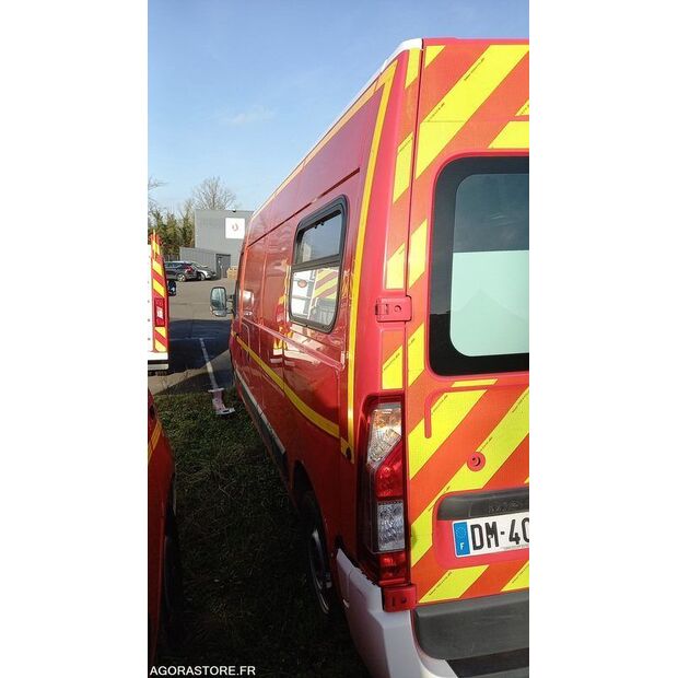 2014 رينو Master-44345868