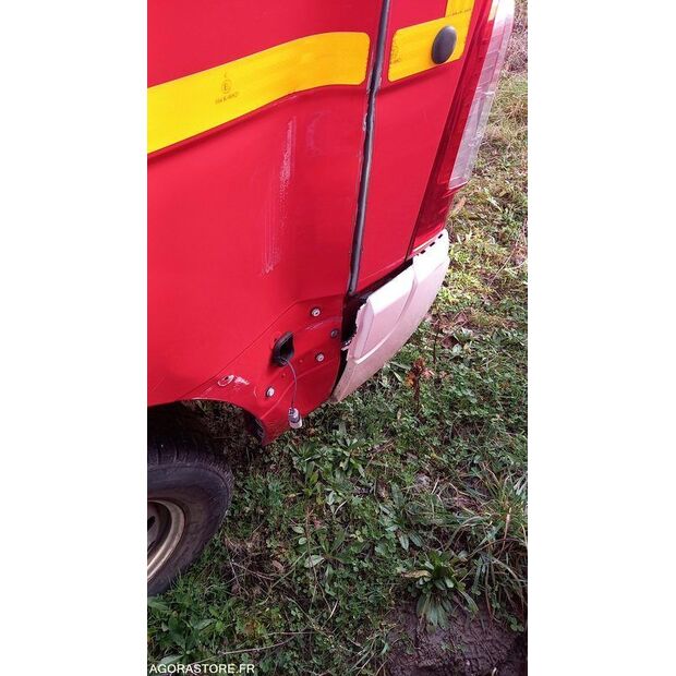 2014 رينو Master-44345876