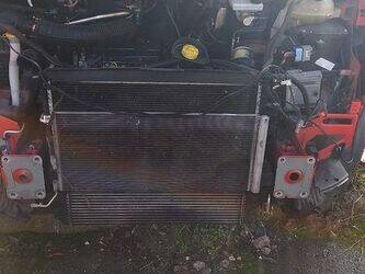 2014-renault-master-1395395-44345878