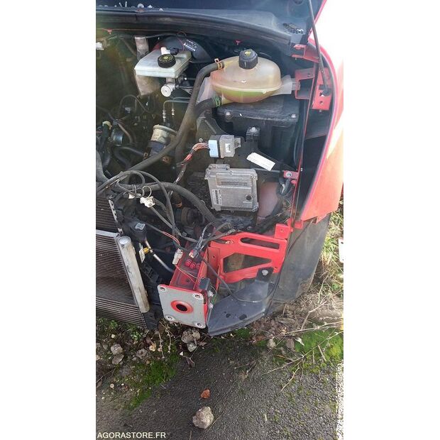 2014 رينو Master-44345884