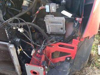 2014-renault-master-1395395-44345884