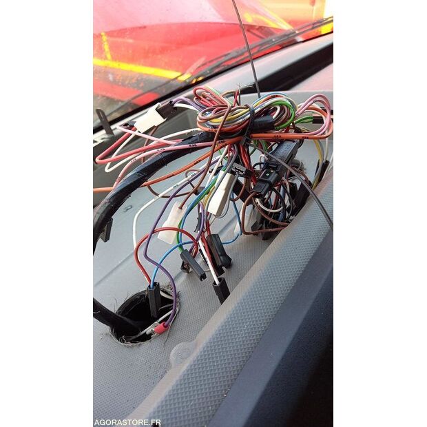 2014 رينو Master-44345890