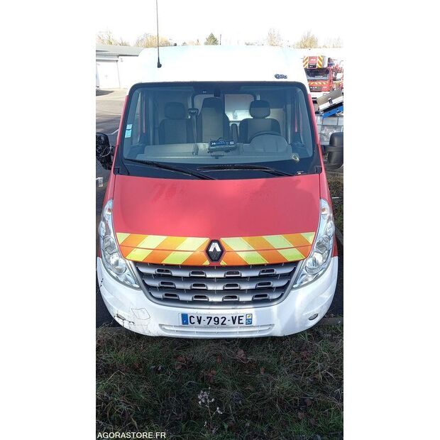 2013 رينو Master-44345919