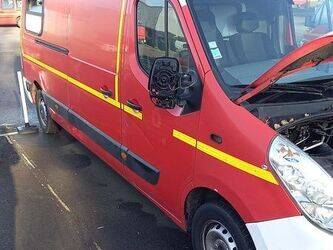 2013-renault-master-1395397-44345920