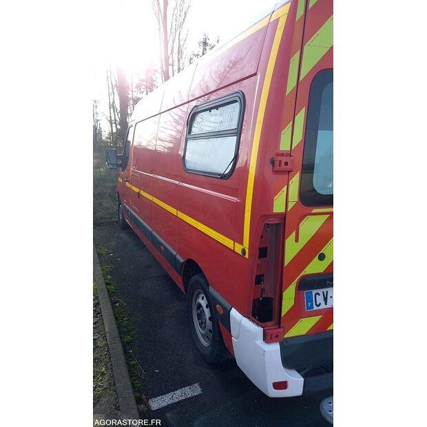 2013 رينو Master-44345925