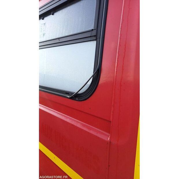 2013 رينو Master-44345932