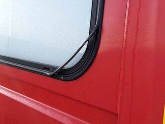 2013-renault-master-1395397-44345932