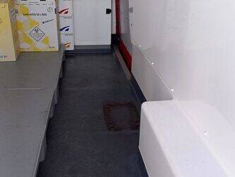 2013-renault-master-1395397-44345942