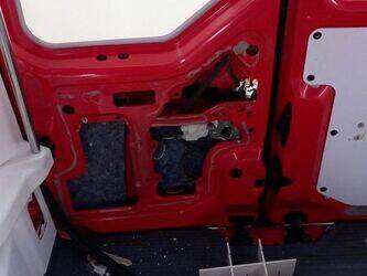 2013-renault-master-1395398-44345964