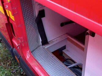 2013-renault-master-1395398-44345973