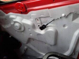 2013-renault-master-1395398-44345983