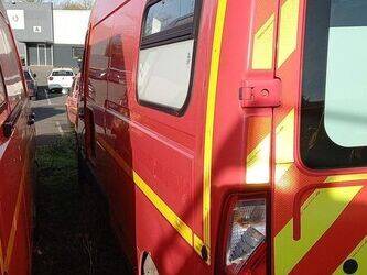 2015-renault-master-1395402-44346029