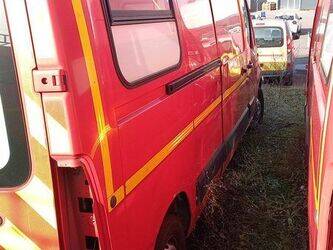 2015-renault-master-1395402-44346037