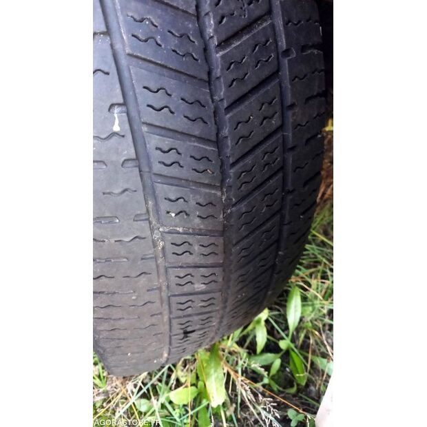 2015 رينو Master-44346066