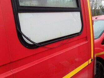 2012-renault-master-1395406-44346152