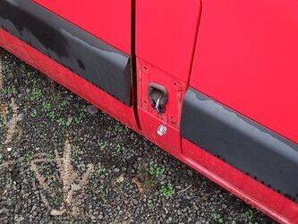 2012-renault-master-1395406-44346154