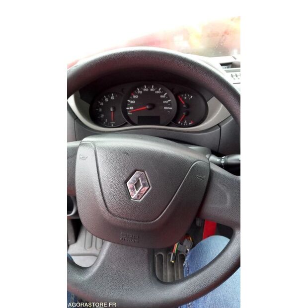 2012 رينو Master-44346165