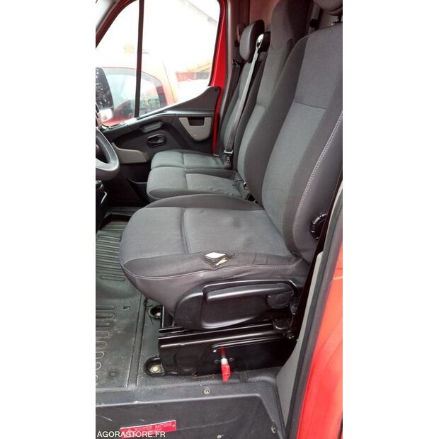 2012 رينو Master-44346170