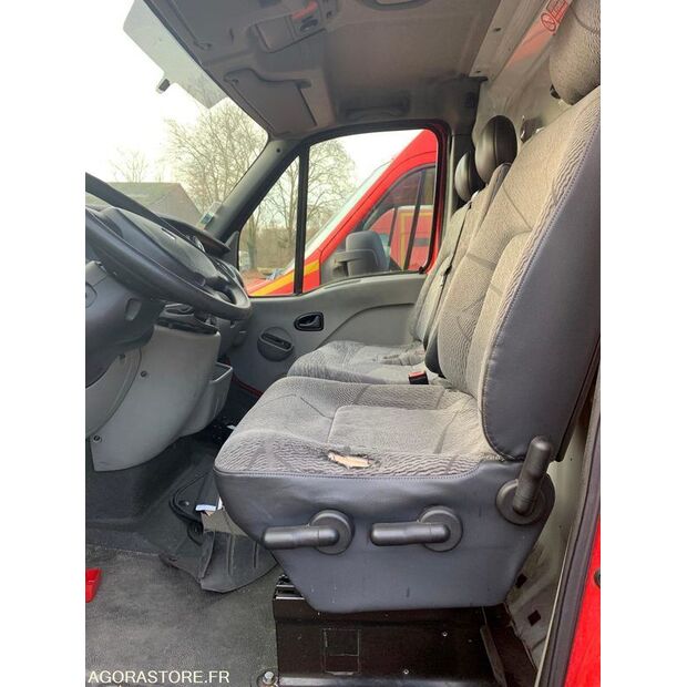 2008 رينو Master-44346228