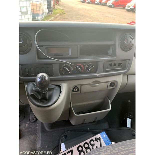 2008 رينو Master-44346230