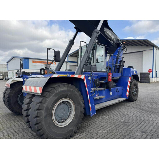 2017 KALMAR DRG420-60S5-44346400