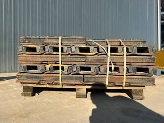 2025-caterpillar-330c-1395470-44346851