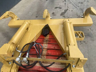 2025-caterpillar-d4h-1395557-44347379