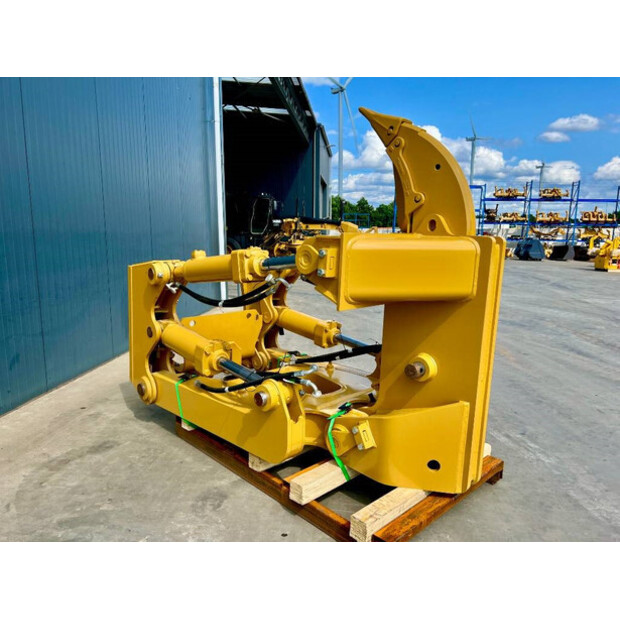 2025 Caterpillar D7R-44347565