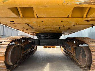 2017-caterpillar-352f-1395678-44347796