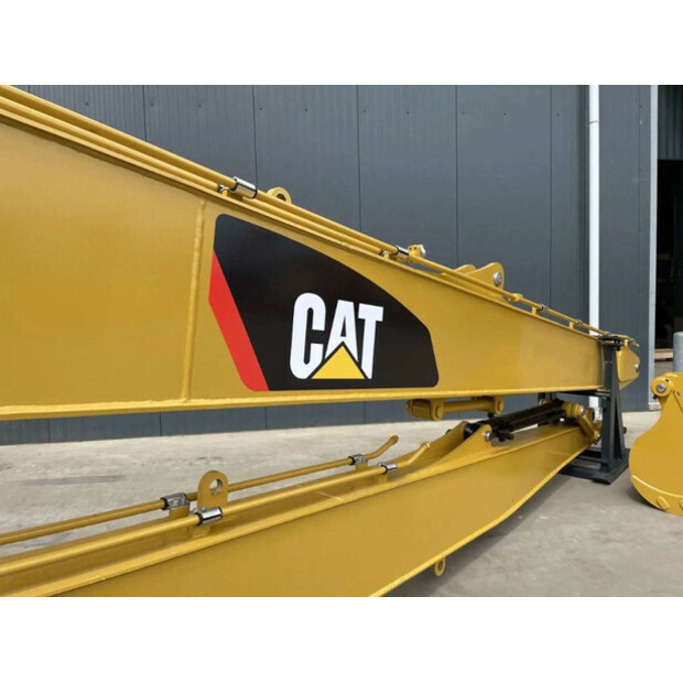 2025 Caterpillar 323F-44348423