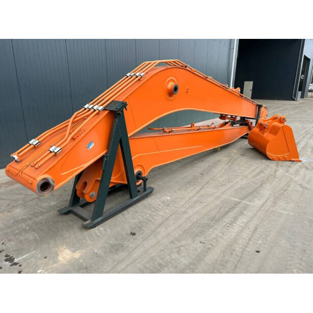 2025 Hitachi ZX225-44348678