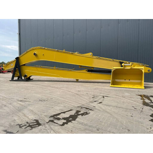 2025 Komatsu PC200-44348733