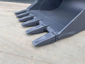 2025-komatsu-pc290-1395848-44349522