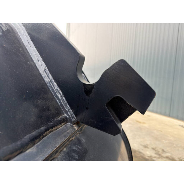 2025 فيراكتيرت CW40-44349599