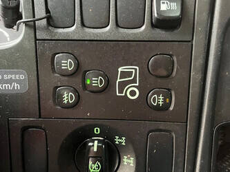 2010-scania-g480-1395915-44350172