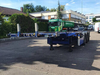 2011-m-v-euro-902-44350207