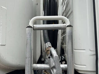 2006-mercedes-benz-axor-1823-1395920-44350318