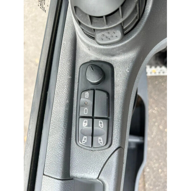 2006 مرسيدس بنز Axor 1823-44350330