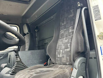 2006-mercedes-benz-axor-1823-1395920-44350334