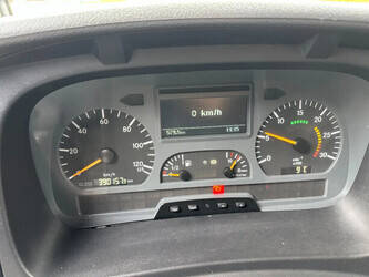 2006-mercedes-benz-axor-1823-1395920-44350338