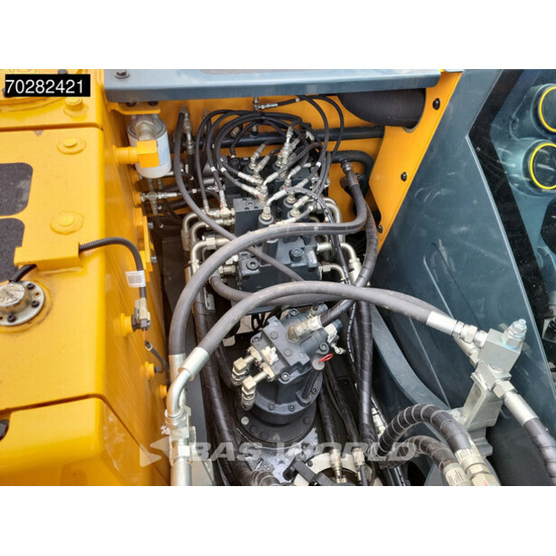 2025 Hyundai HX130-44350355