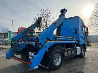 2017-volvo-fm-460-1395921-44350381