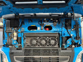 2017-volvo-fm-460-1395921-44350389