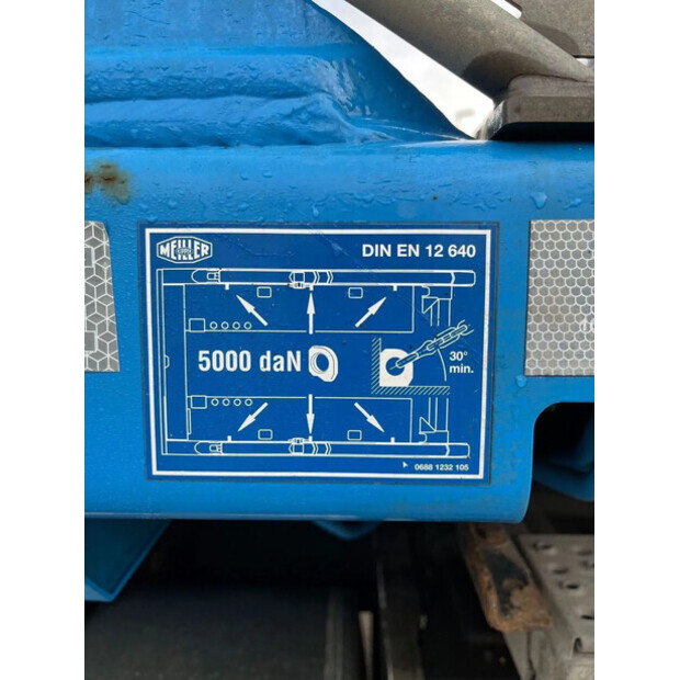 2017 فولفو FM 460-44350392